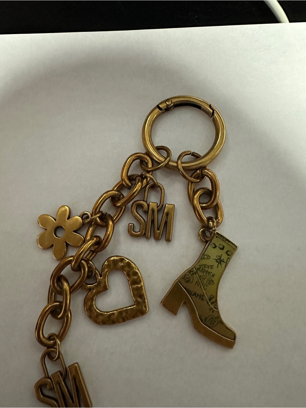 Steve Madden Gold Charm Keychain with Heart, Flower & Boot Charms - Picture 7 of 7